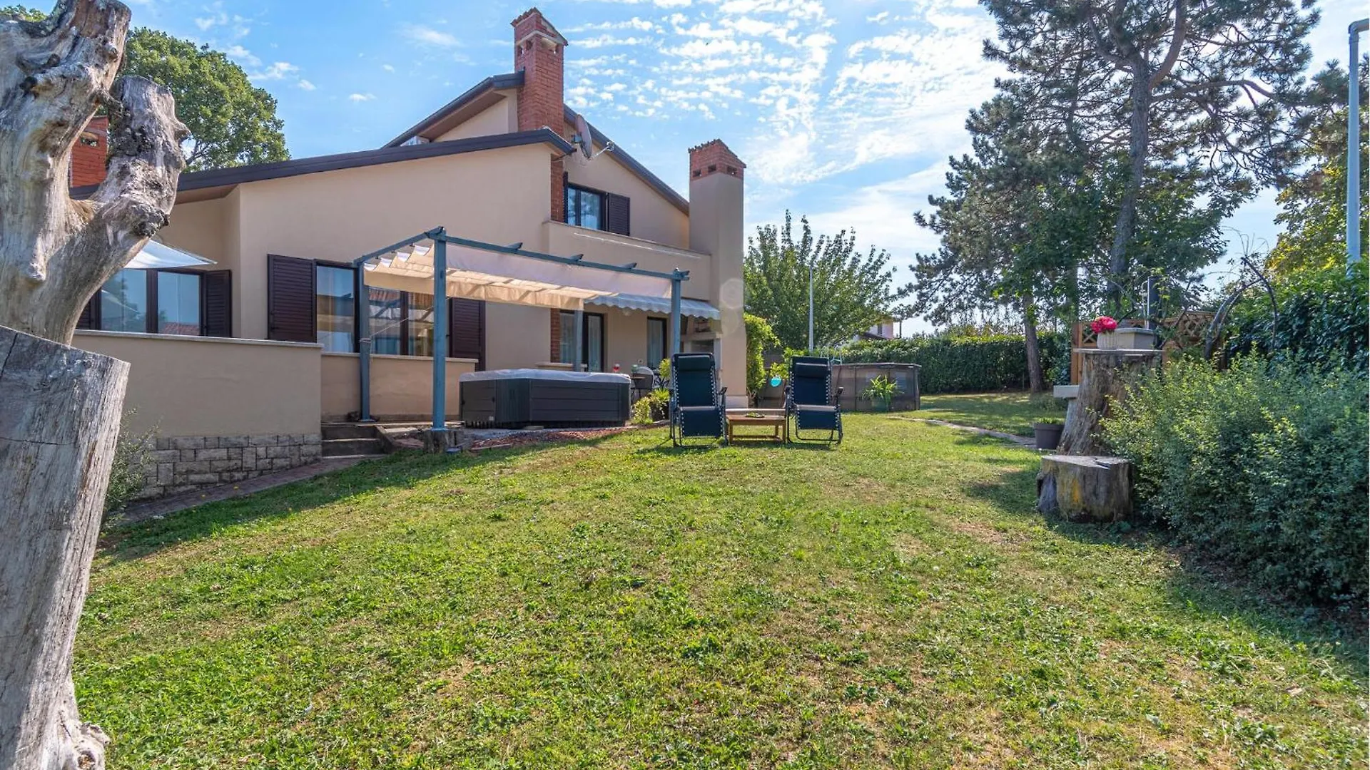Cozy Home In Pazin With Jacuzzi Holiday home